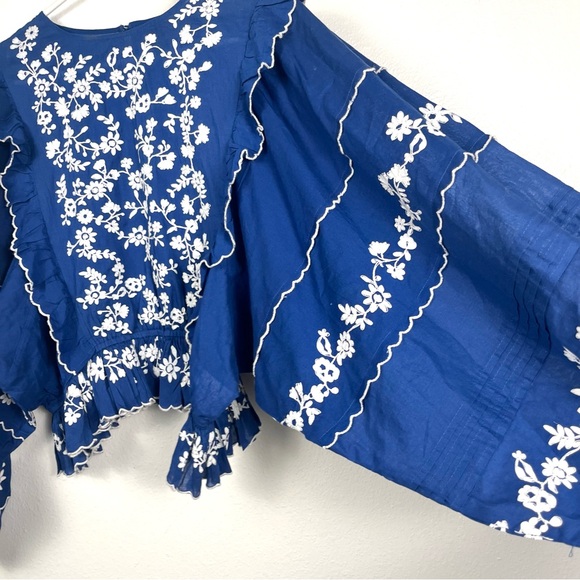 FARM Rio Blue and White Floral Embroidered Ruffled Blouse Top Medium - Picture 6 of 9